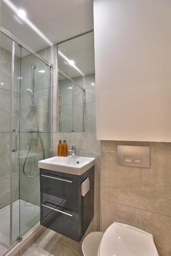 112 - Urban Atelier Saint Michel Apartment Париж Екстериор снимка