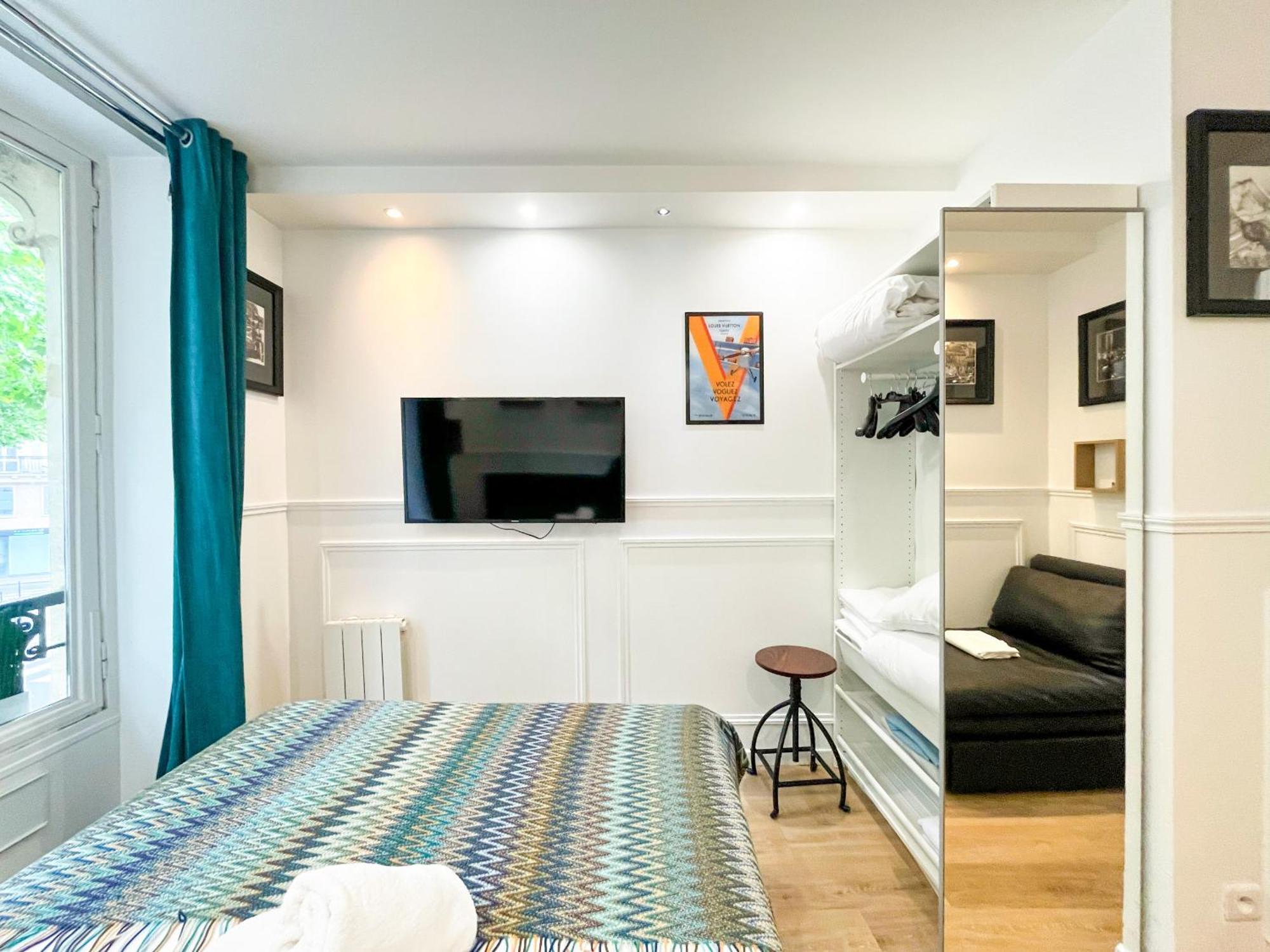 112 - Urban Atelier Saint Michel Apartment Париж Екстериор снимка