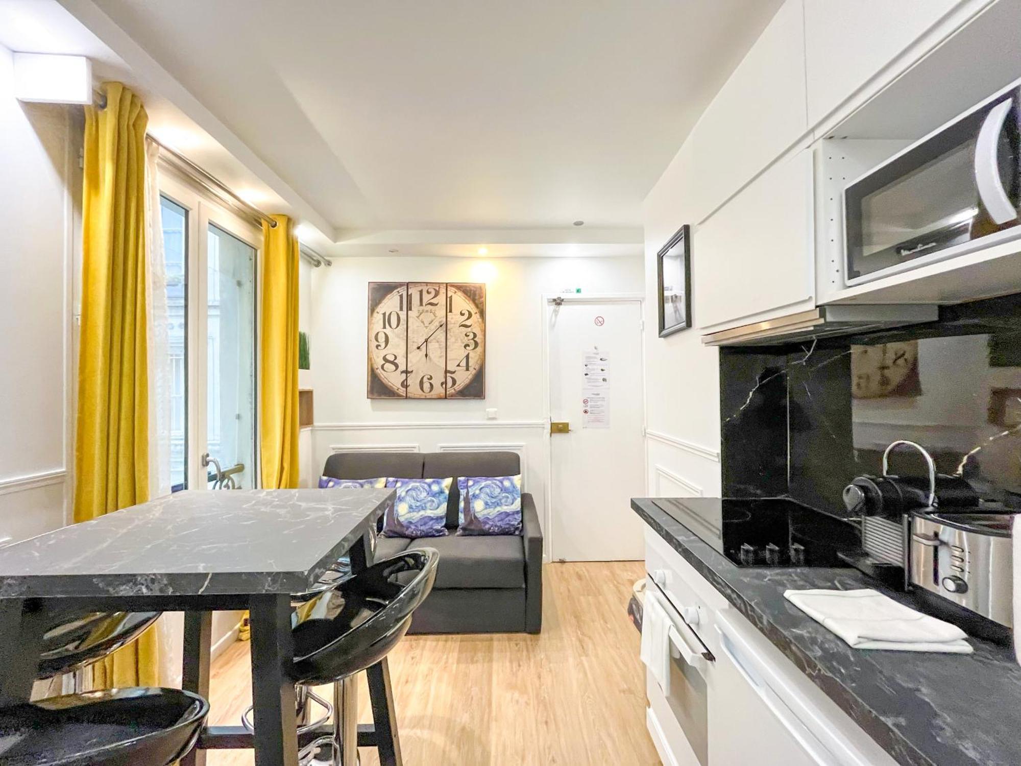 112 - Urban Atelier Saint Michel Apartment Париж Екстериор снимка